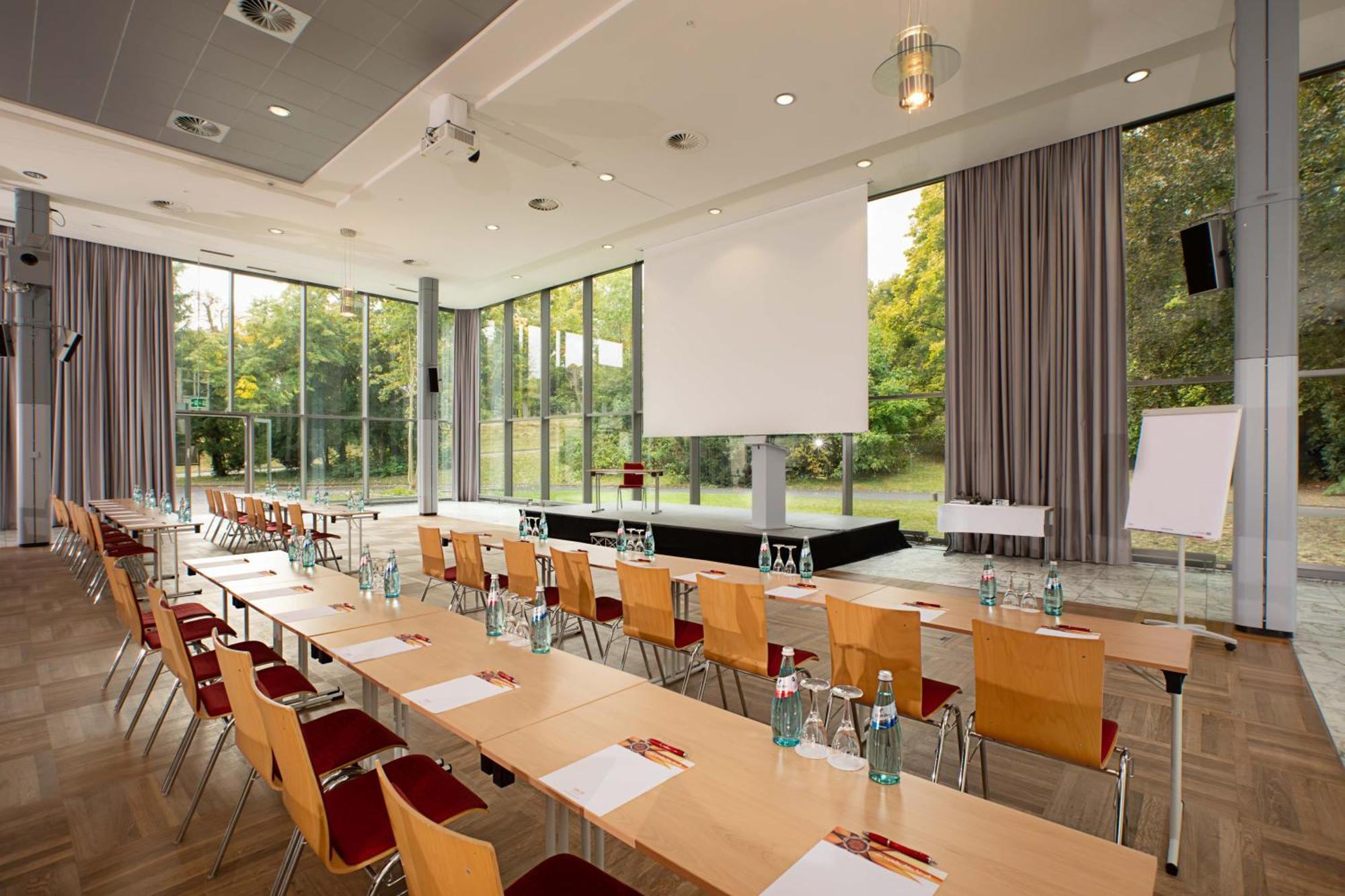 Dolce By Wyndham Bad Nauheim Otel Dış mekan fotoğraf